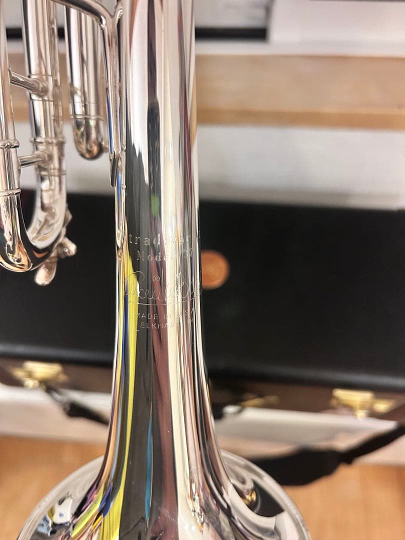 Bach 中古トランペット　180ML 37SP
