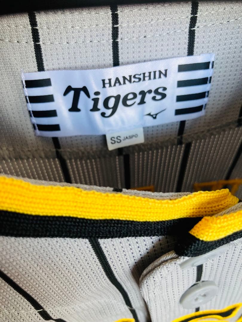 阪神タイガース 近本光司 5 ビジター ユニフォーム SSサイズ