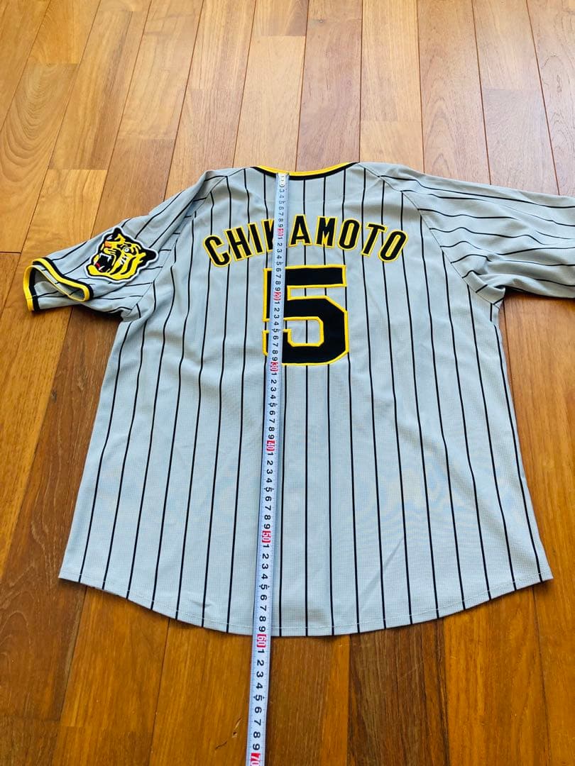 阪神タイガース 近本光司 5 ビジター ユニフォーム SSサイズ