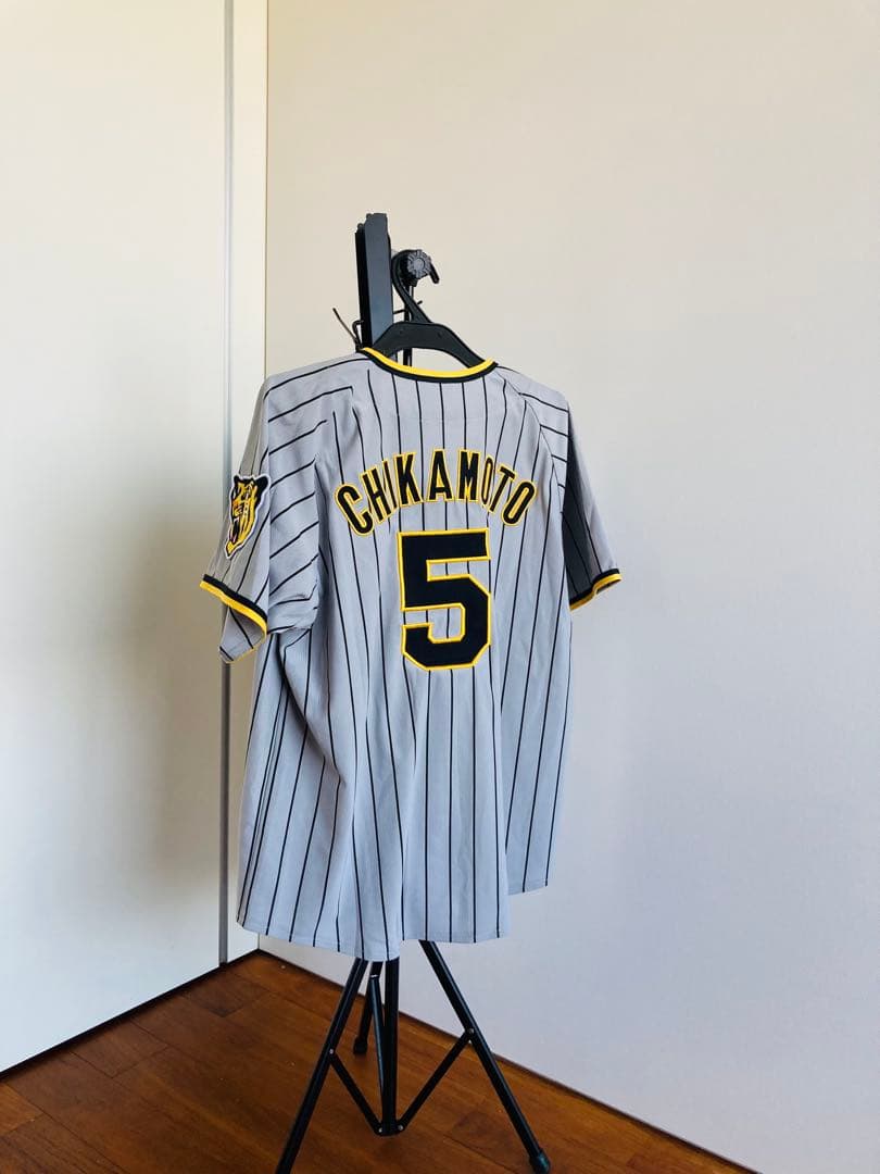 阪神タイガース 近本光司 5 ビジター ユニフォーム SSサイズ