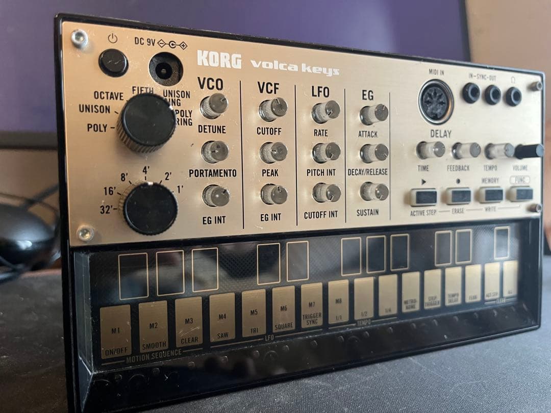 KORG Volca Keys アナログシンセサイザー