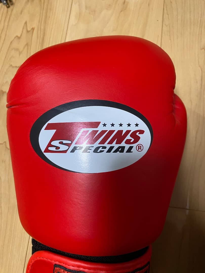 【新同品】TWINS SPECIAL ツウィンズ グローブ 14 OZ レッド