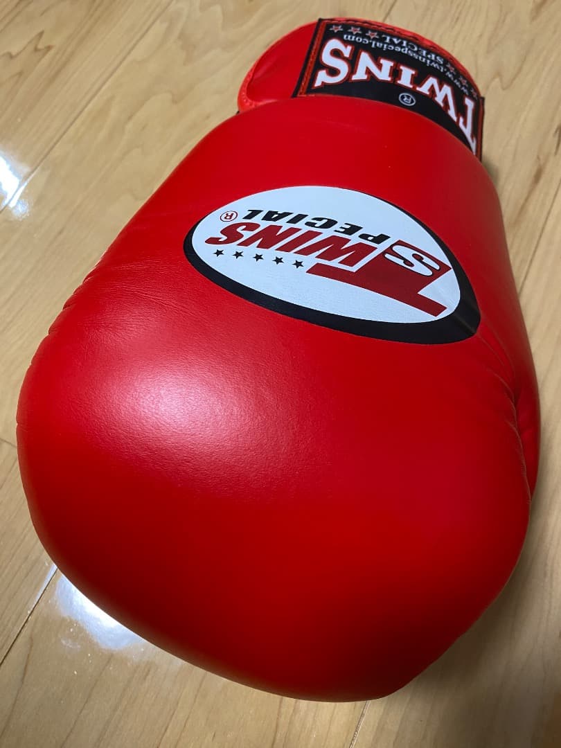 【新同品】TWINS SPECIAL ツウィンズ グローブ 14 OZ レッド