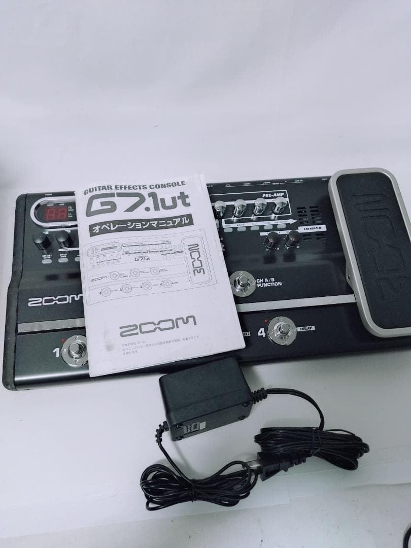 ZOOM G7.1ut ギターマルチエフェクター