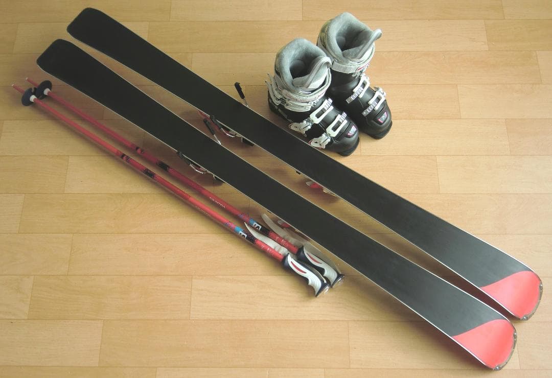 ■■送料無料■ロシニョール■女性用スキーフルセット■板144靴24-24.5■■