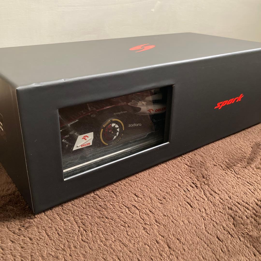 未開封Spark 1/18 (18S768) Alfa Romeo F1 #77