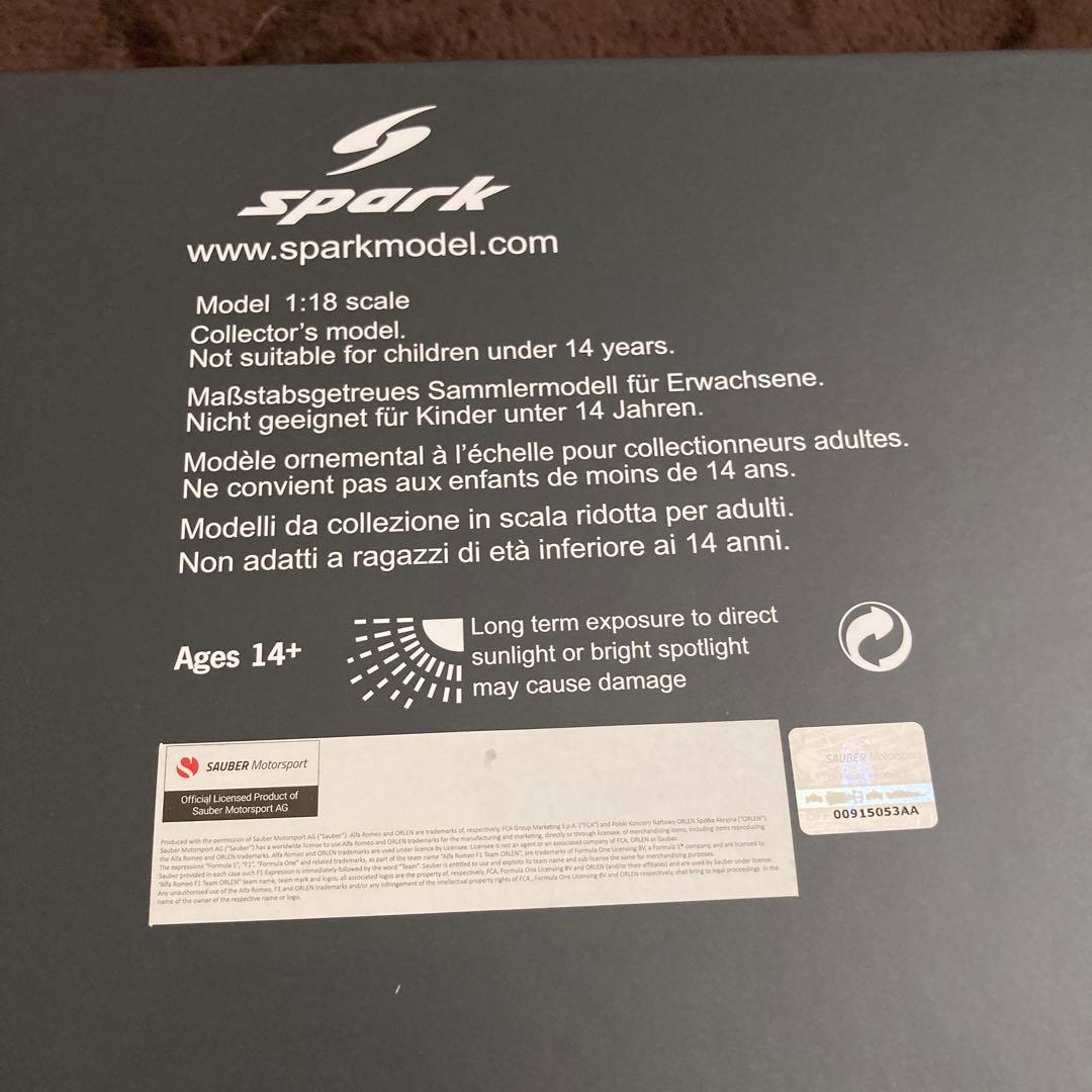 未開封Spark 1/18 (18S768) Alfa Romeo F1 #77