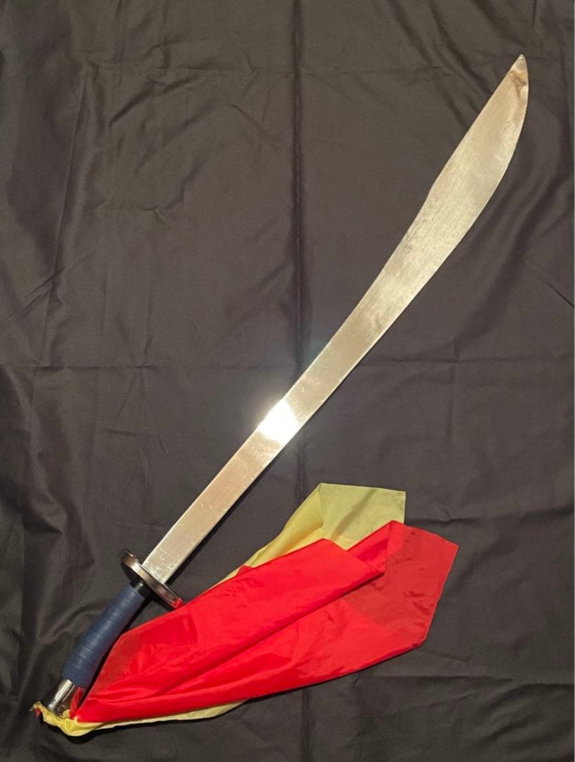 中国武術 競技用響刀 鞘無 軟鉄製 音鳴 カンフー 少林寺 長拳用 刀身約71㎝