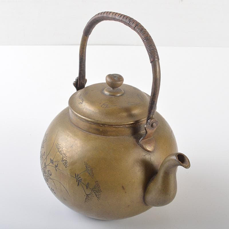煎茶道具　銅製　彫金花文　湯沸し　水次　薬缶　D　R6514