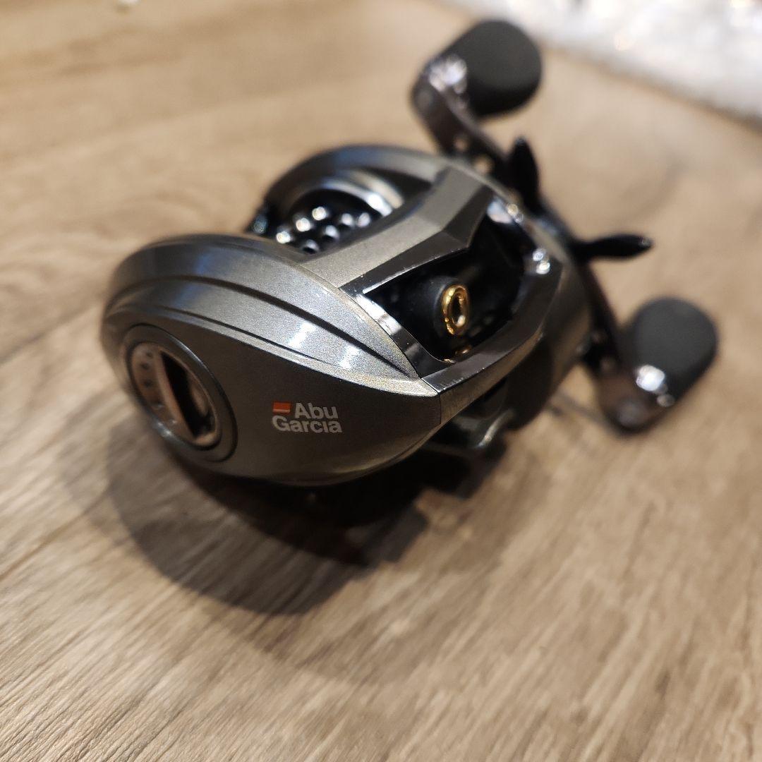 ABU Garcia REVO LT【アブガルシア】左ハンドル