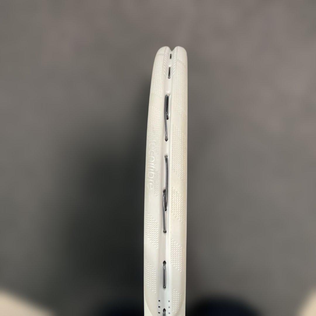 Tecnifibre T-FIGHT300 テニスラケット G2