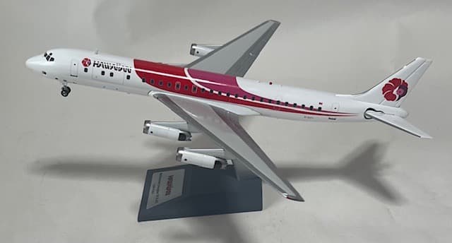 航空機・ヘリコプター Hawaiian DC-8-62H N1807