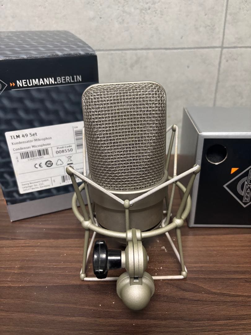 【24時間限定】美品 TLM49 NEUMANN コンデンサーマイク ノイマン