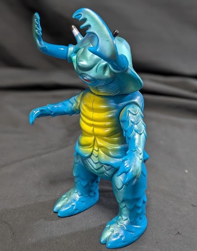 アントラー「ウルトラマン」登場怪獣（ブルマァク復刻）ソフビフィギュア