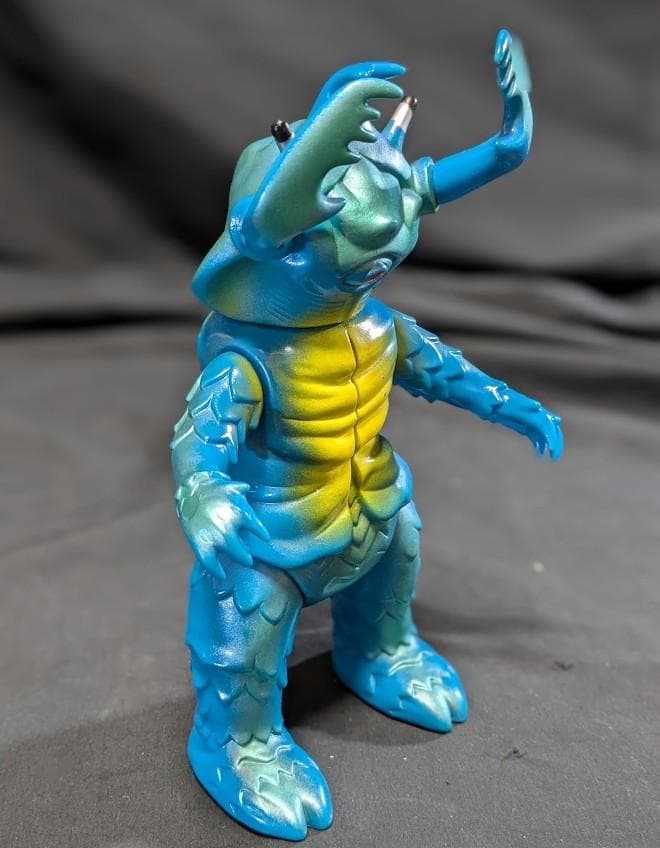 アントラー「ウルトラマン」登場怪獣（ブルマァク復刻）ソフビフィギュア