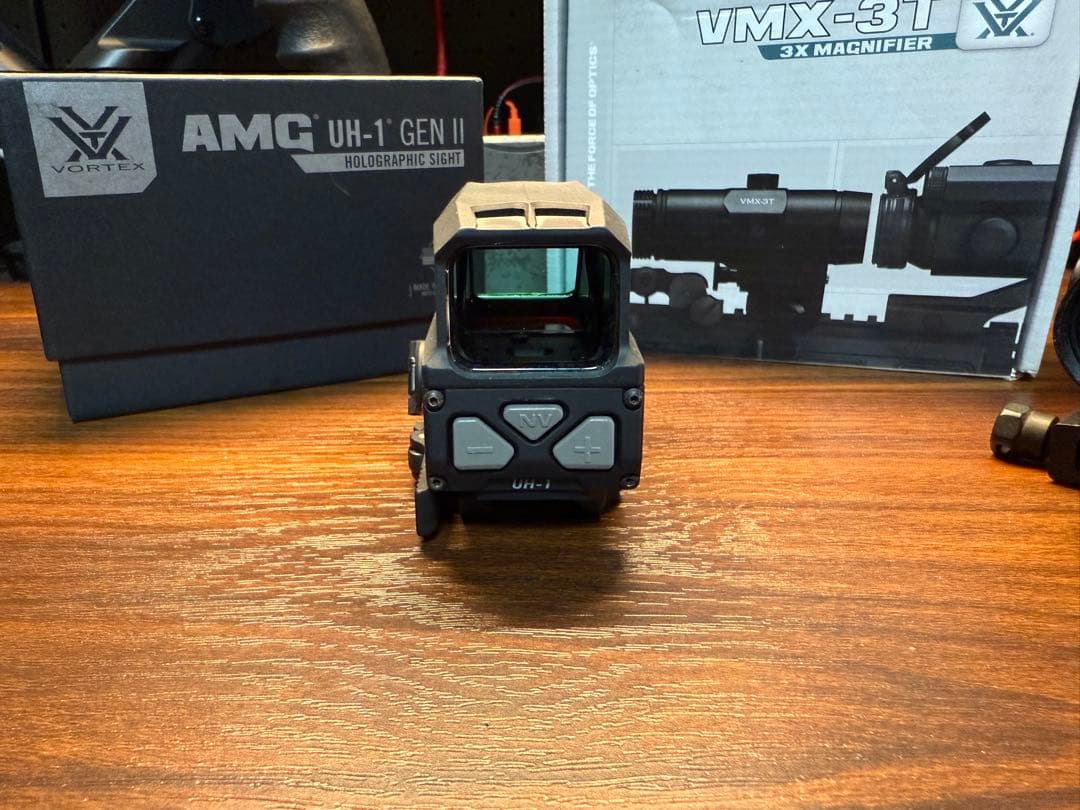 AMC UH-1 GEN II & VMX-3T 光学機器セット