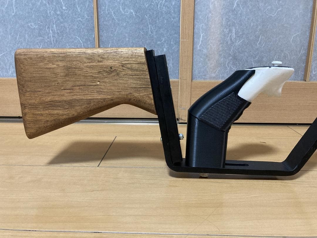 クレー射撃トレーニング銃（銃床クルミ材仕様）先台選べます