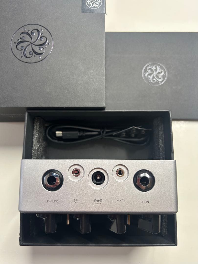 Darkglass B7K ULTRA V2 ベース　プリアンプ