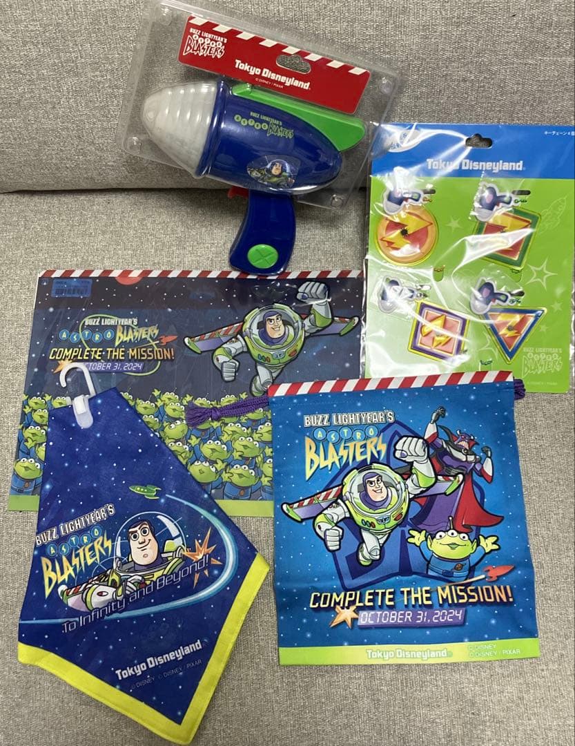 バズライトイヤー アストロブラスター ディズニー トイストーリー