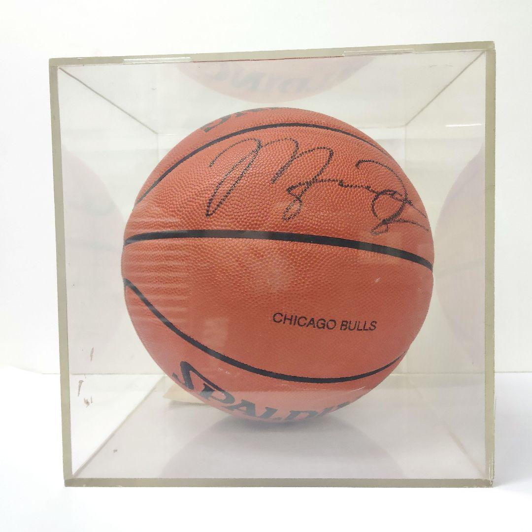 マイケル・ジョーダン　サイン入りボール　証明書付き
