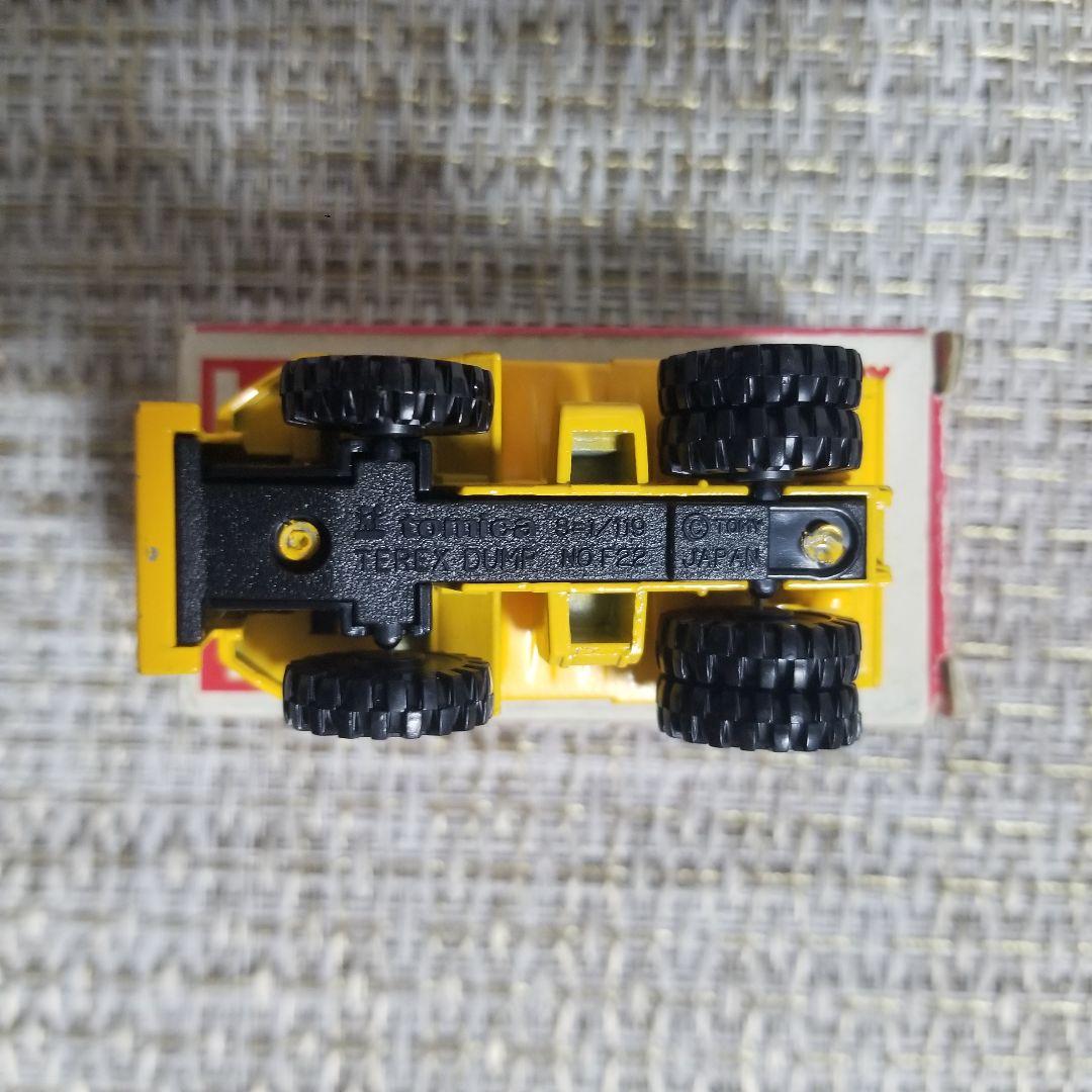 トミカ　赤箱　No.102 テレックス 33-07 ダンプ　日本製