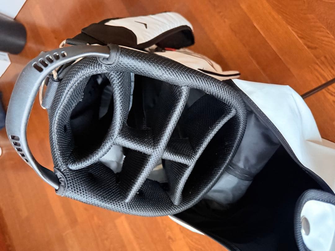 CALLAWAY スタンド式キャディバッグ ホワイト