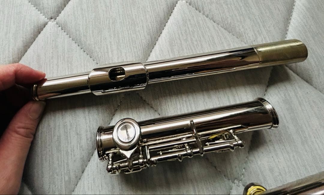 初心者用フルート　カリーナ　ニッケルメッキ