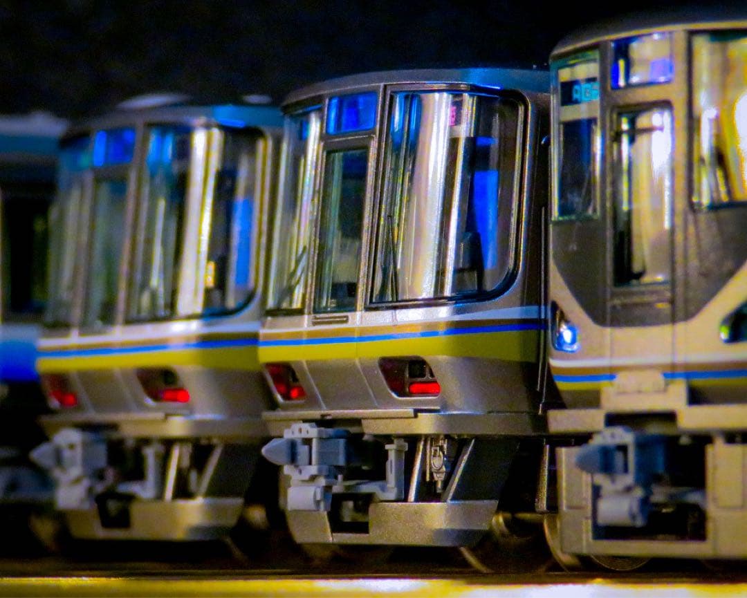 TOMIX 223系2000番台 基本セット【新品,未使用品】