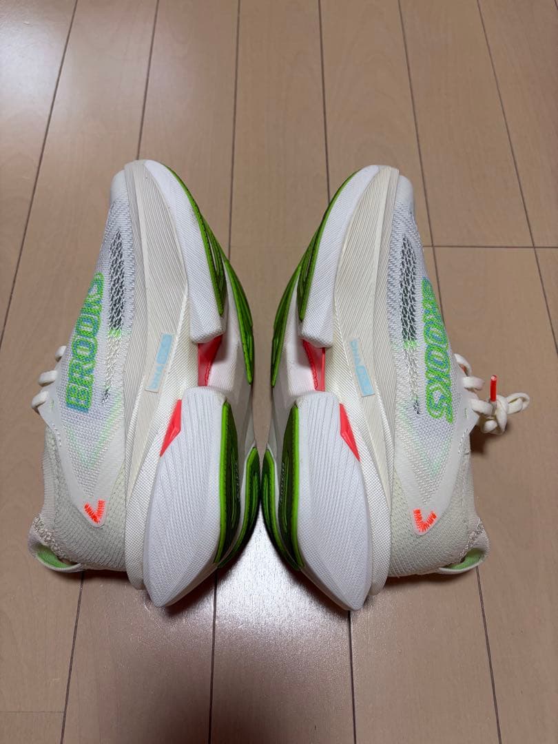 スパイク・シューズ BROOKS Hyperion MAX 3 (Women's) 22.5cm