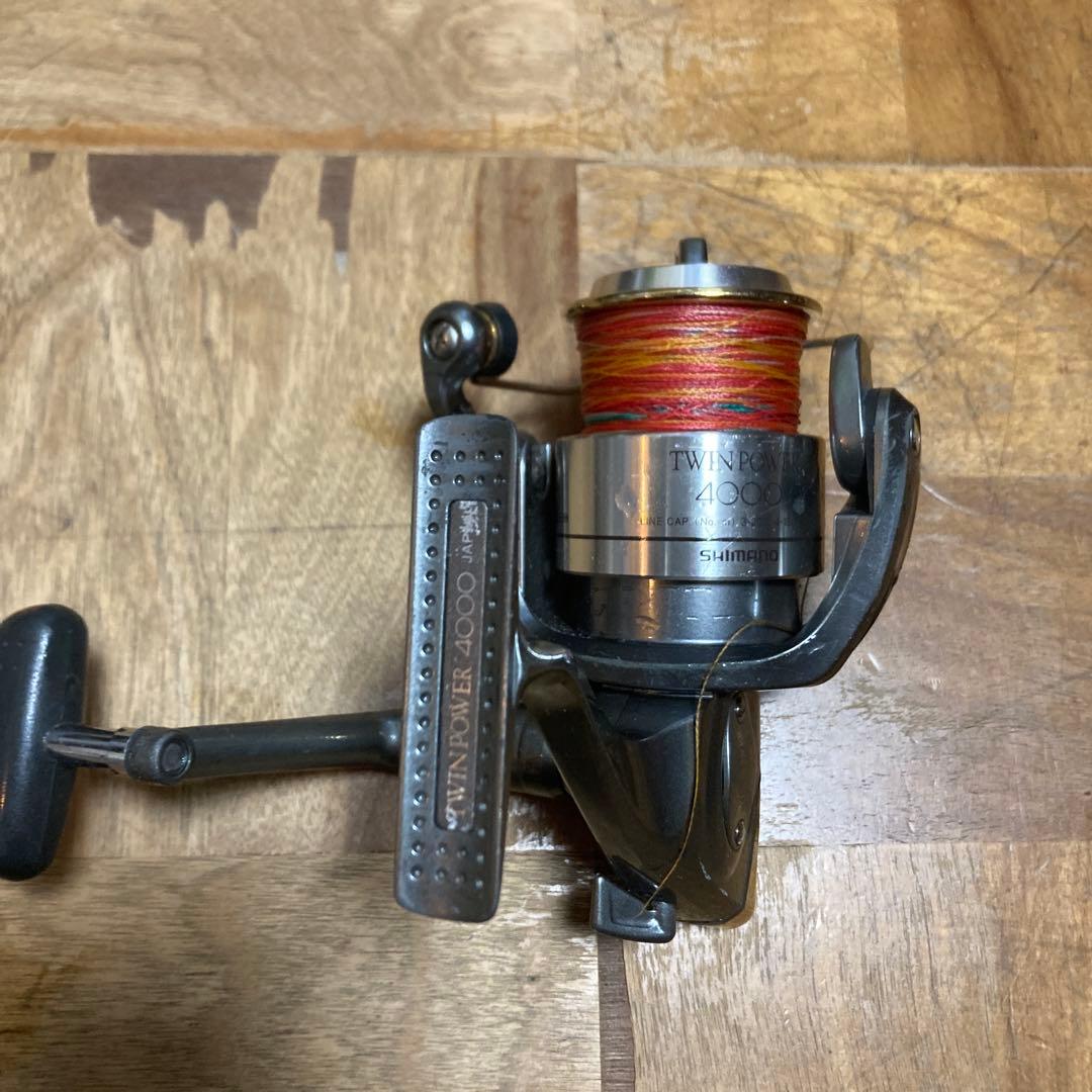 SHIMANO TWIN POWER 4000スピニングリール