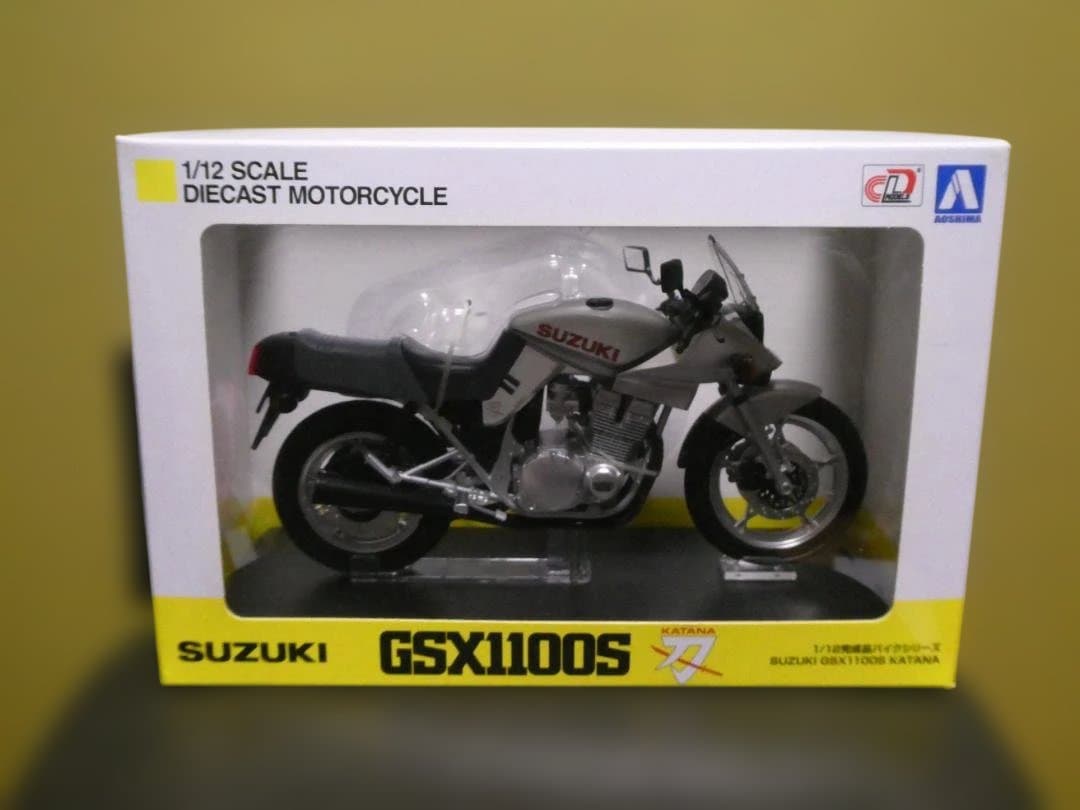 【未開封品】 SUZUKI GSX1100S KATANA 刀 1/12模型