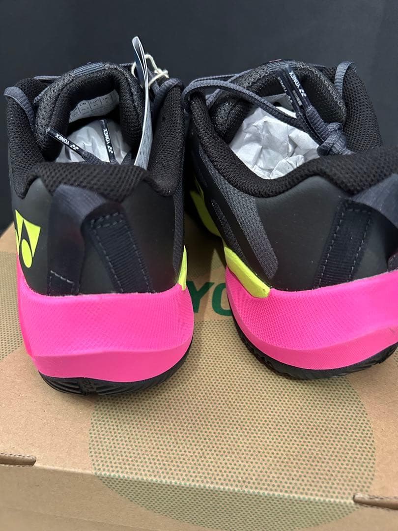 24.5㎝　サブアクシアメン　新品未使用　YONEX 　バドミントンシューズ