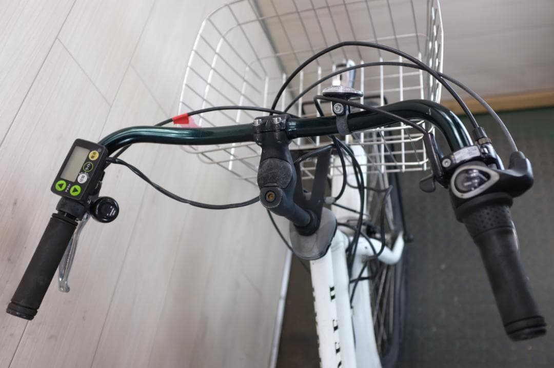 k*n様 ブリヂストン製　HYDEE.2　26インチ　3段　12.8Ah充電器あ