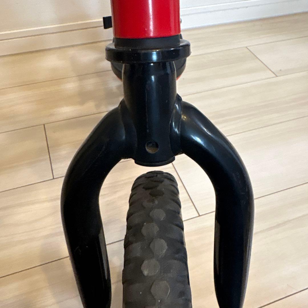 STRIDER ストライダー　レッド　12インチ　幼児乗り物