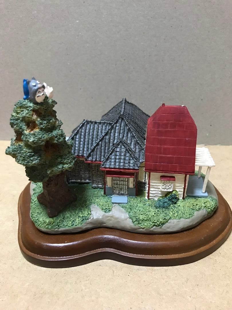 【希少　絶版品】　となりのトトロ　ジオラマ　草壁家　トトロ家　スタジオジブリ