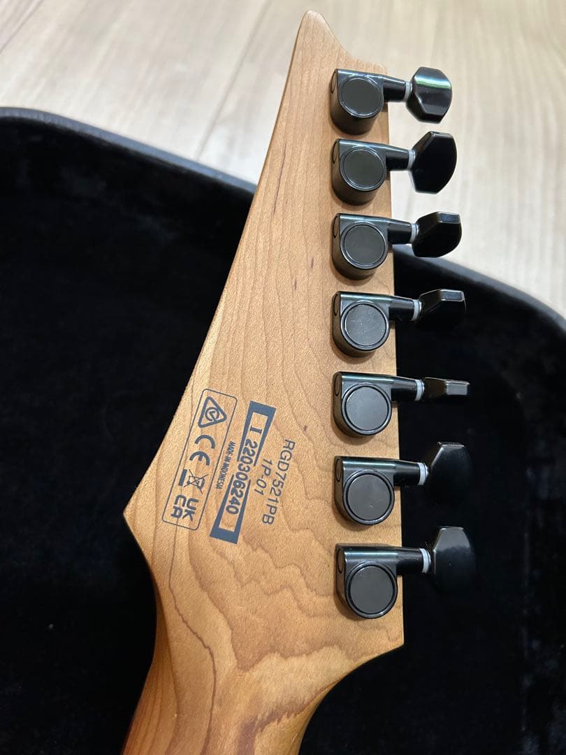 【本日まで値引】Ibanez / RGD7521PB-DSF 7弦ギター
