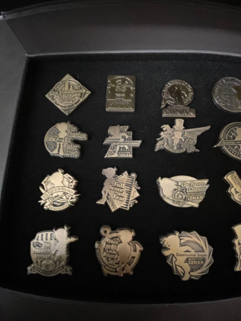 名探偵コナン 20周年記念 歴代映画 ピンバッジ 受注生産限定特典