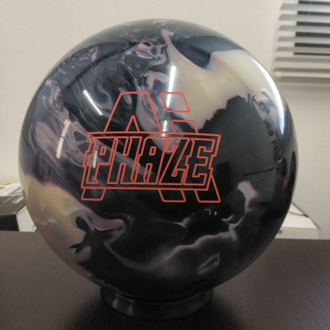 STORM PHASE ボウリングボール 黒/白14p4oz