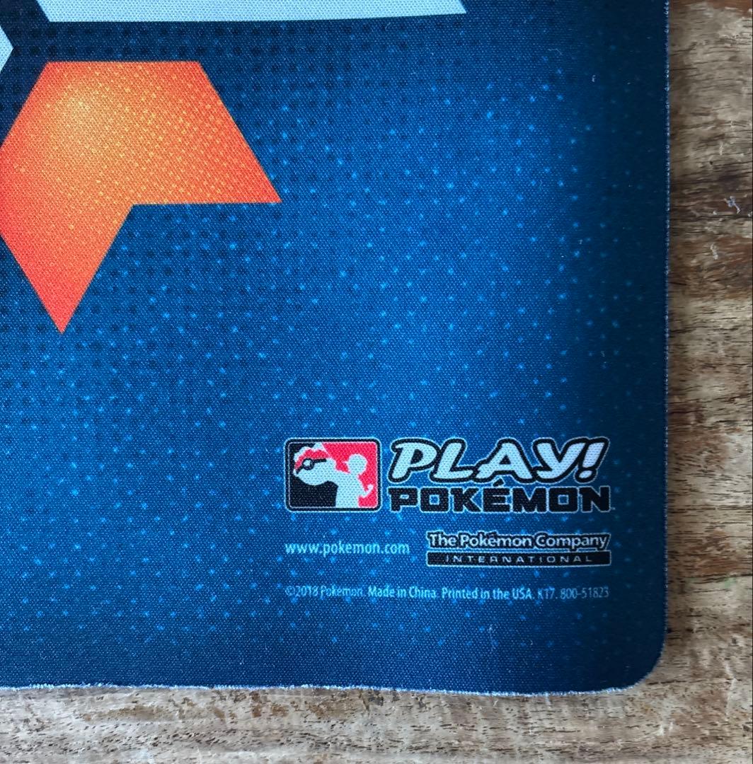 ポケモンカード OCIC ウルトラビースト チャンピオン プレイマット 海外