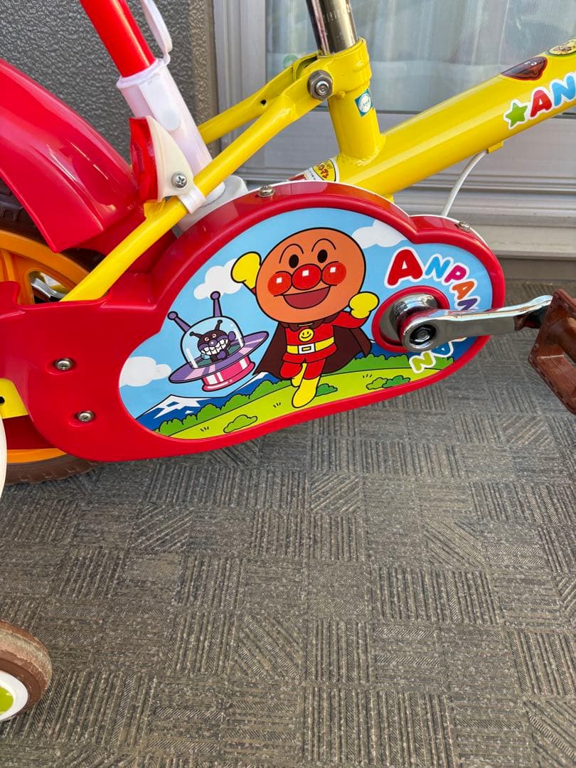 アンパンマン　幼児用自転車　12インチ