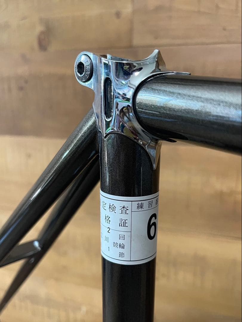 競輪njsピストフレーム　カラビンカ