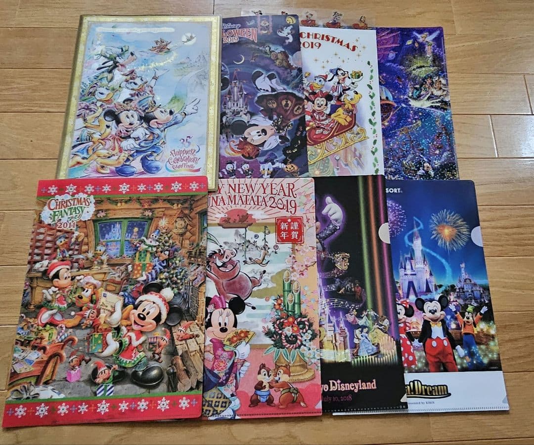 ディズニーキャラクタークリアファイルセット