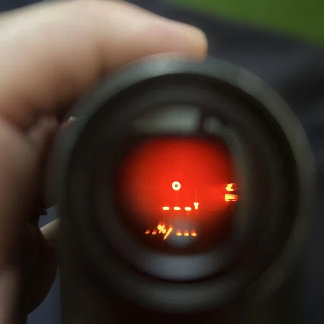 ブッシュネル　Bushnell Pro XE ピンシーカープロ ジョルト