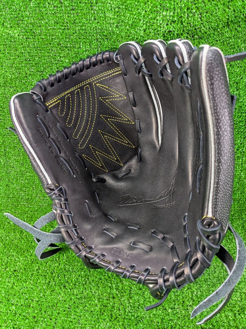 Wilson　ウイルソン　硬式用 　Wilson Staff DUAL　投手用