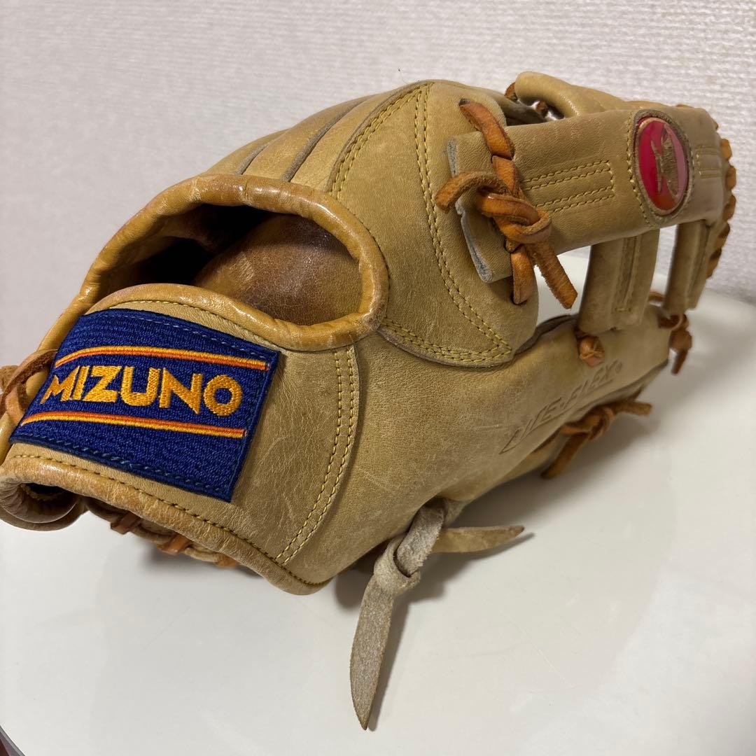 ミズノ グローブ　赤カップ　限定品