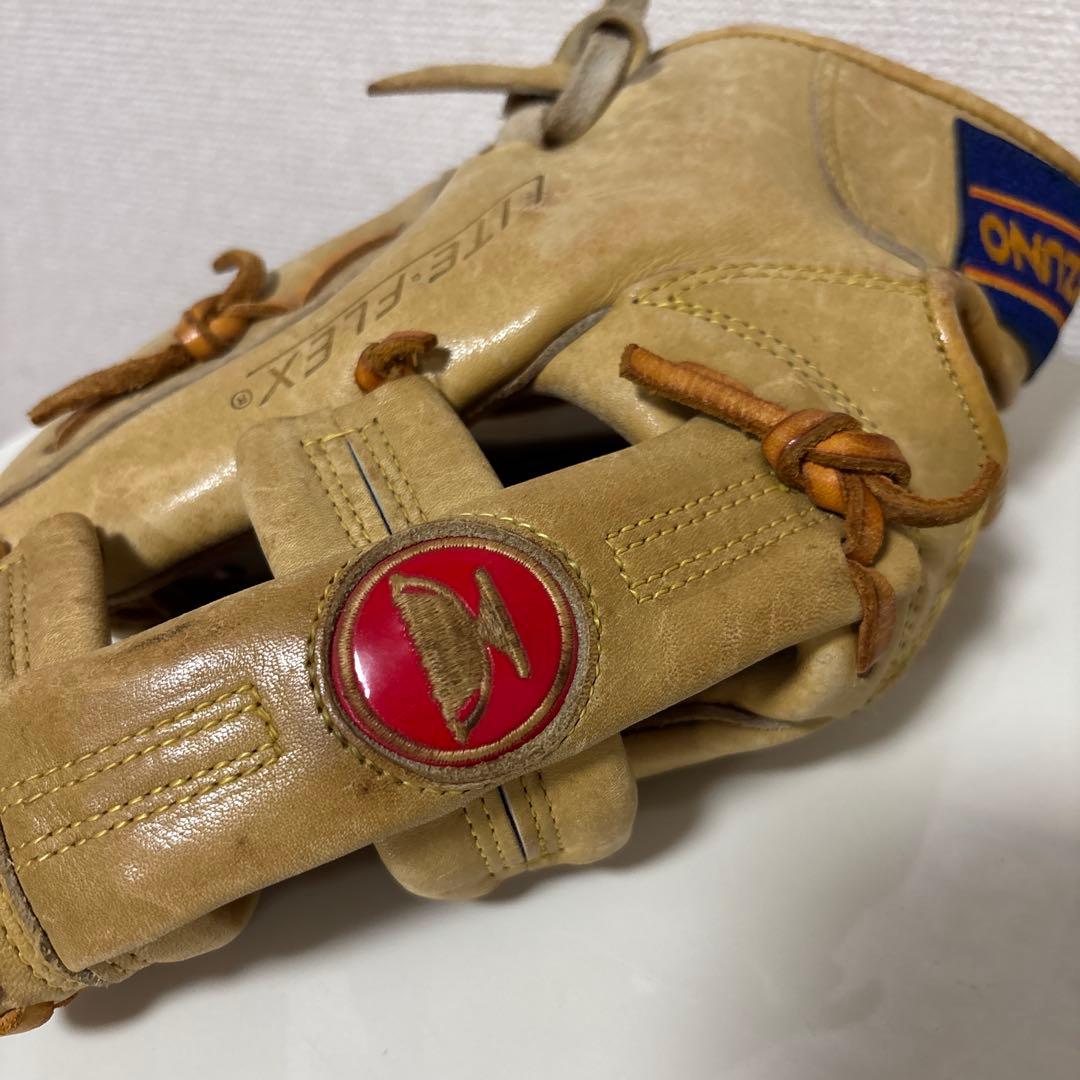 ミズノ グローブ　赤カップ　限定品