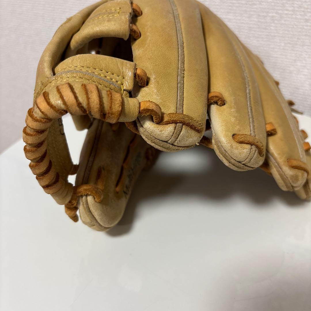 ミズノ グローブ　赤カップ　限定品