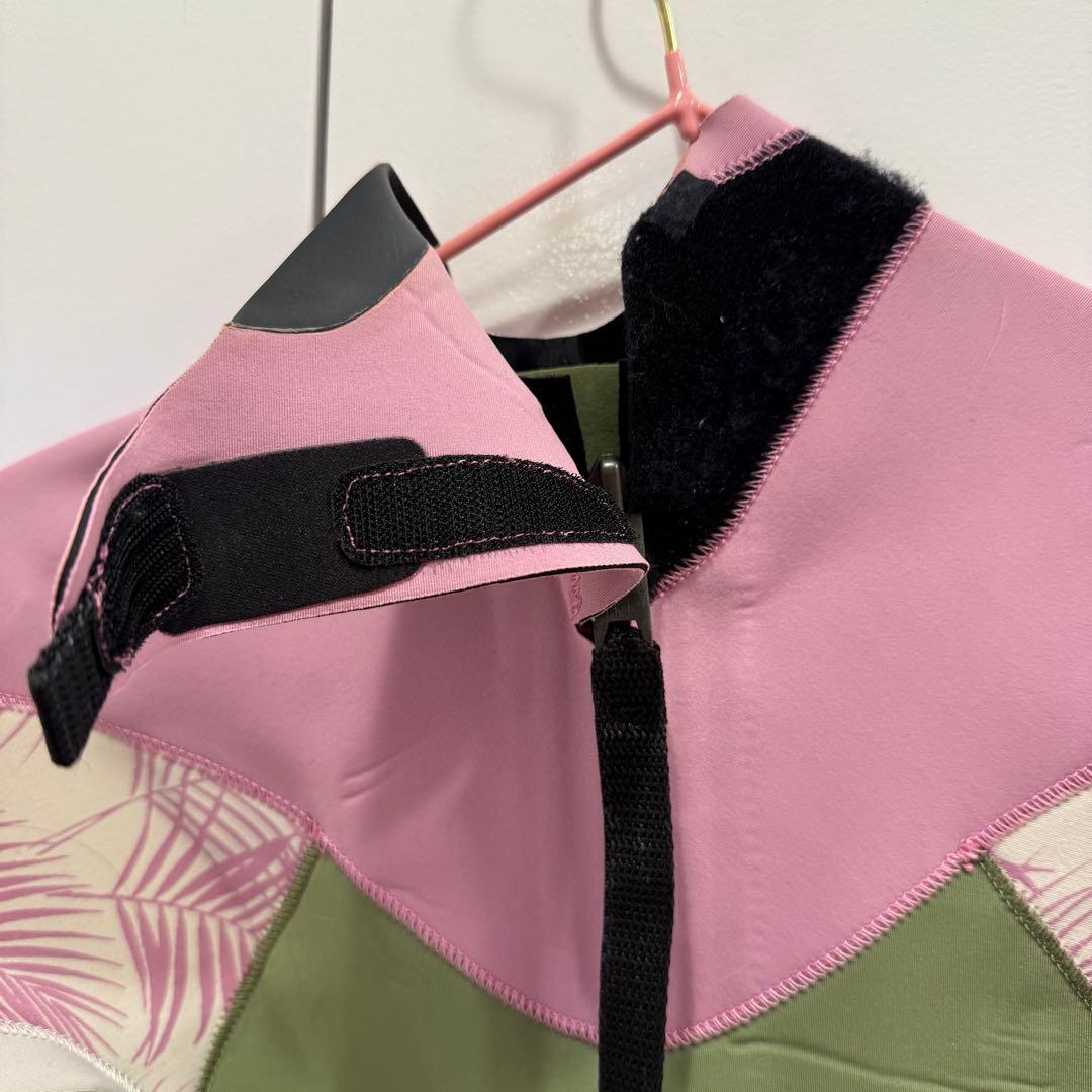 フルスーツ ウェットスーツ ピンク・グリーン