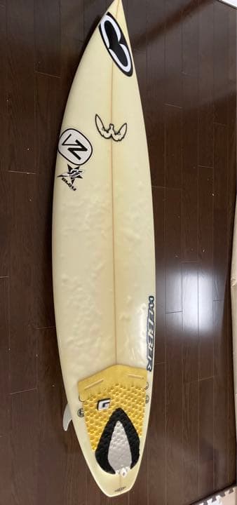 ショートサーフボード