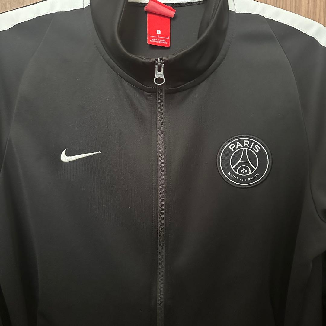 Nike Paris Saint-Germain ジャケット ブラック